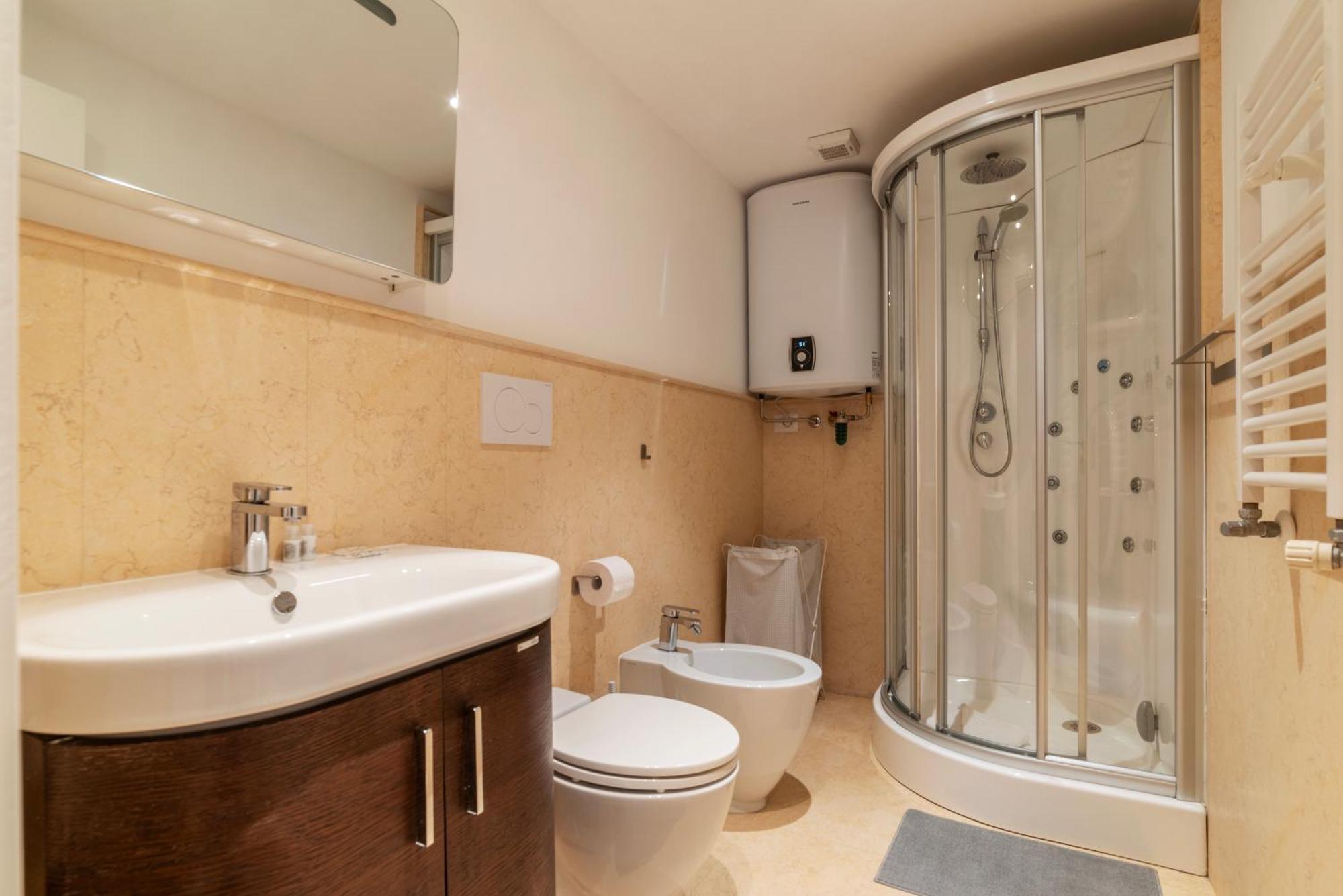 Appartamento Luxury 3 Beds 3 Baths, Few Steps From Center Roma